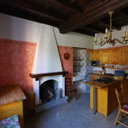 Casa Rossi Antica Apartment *