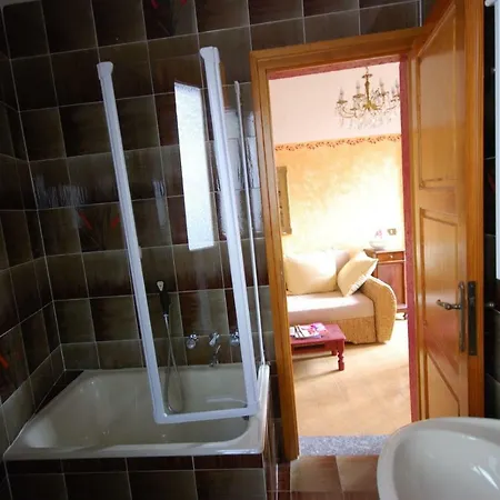Casa Rossi Antica Apartment Trarego